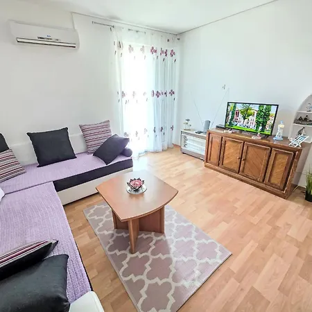 Apartman Mit Balkon By Interhome Klenovica
