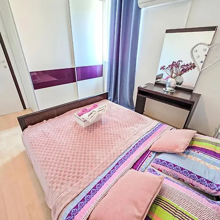 아파트 Mit Balkon By Interhome *
