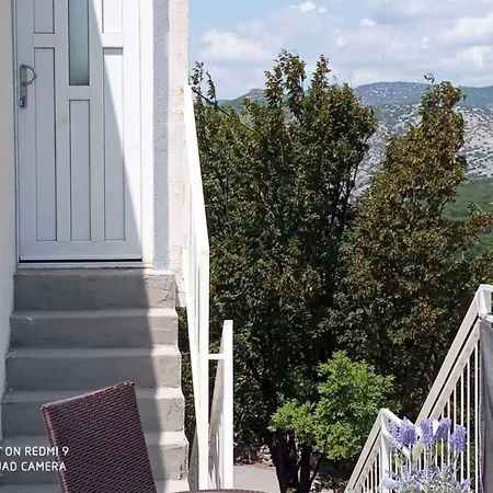 Mit Balkon By Interhome